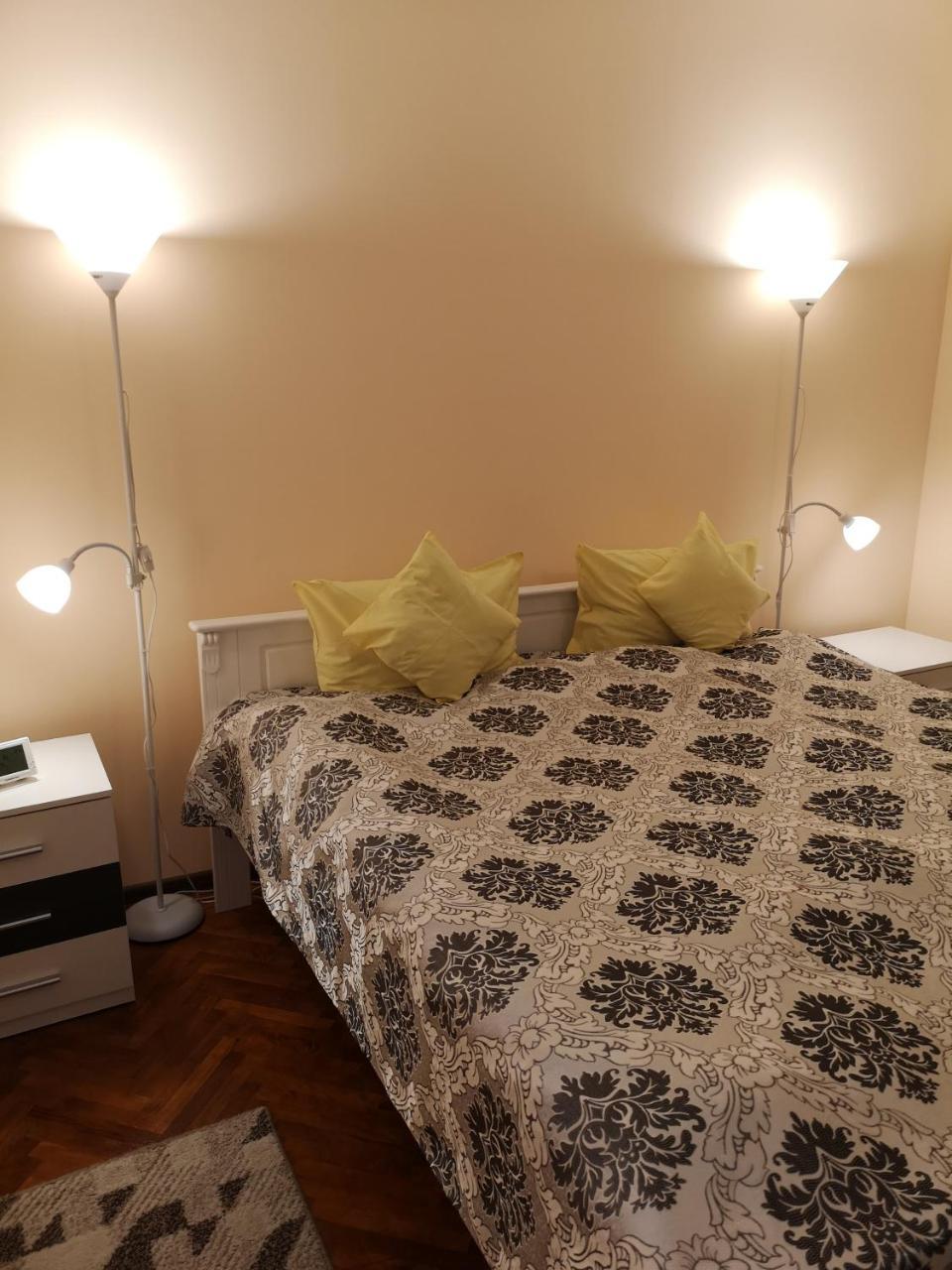 Casa Bella Chis Apartment ซีบิว ภายนอก รูปภาพ